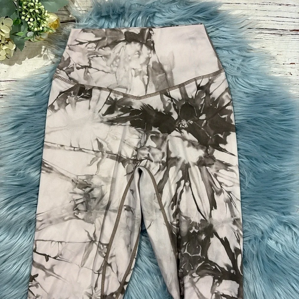 Balance Athletica Vitality Oasis OG Legging, Marble Print - Picture 6 of 10